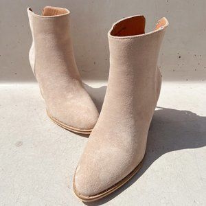 Beast Fashion Pointed Metal-Tip Toe Block Heel Ankle Boots